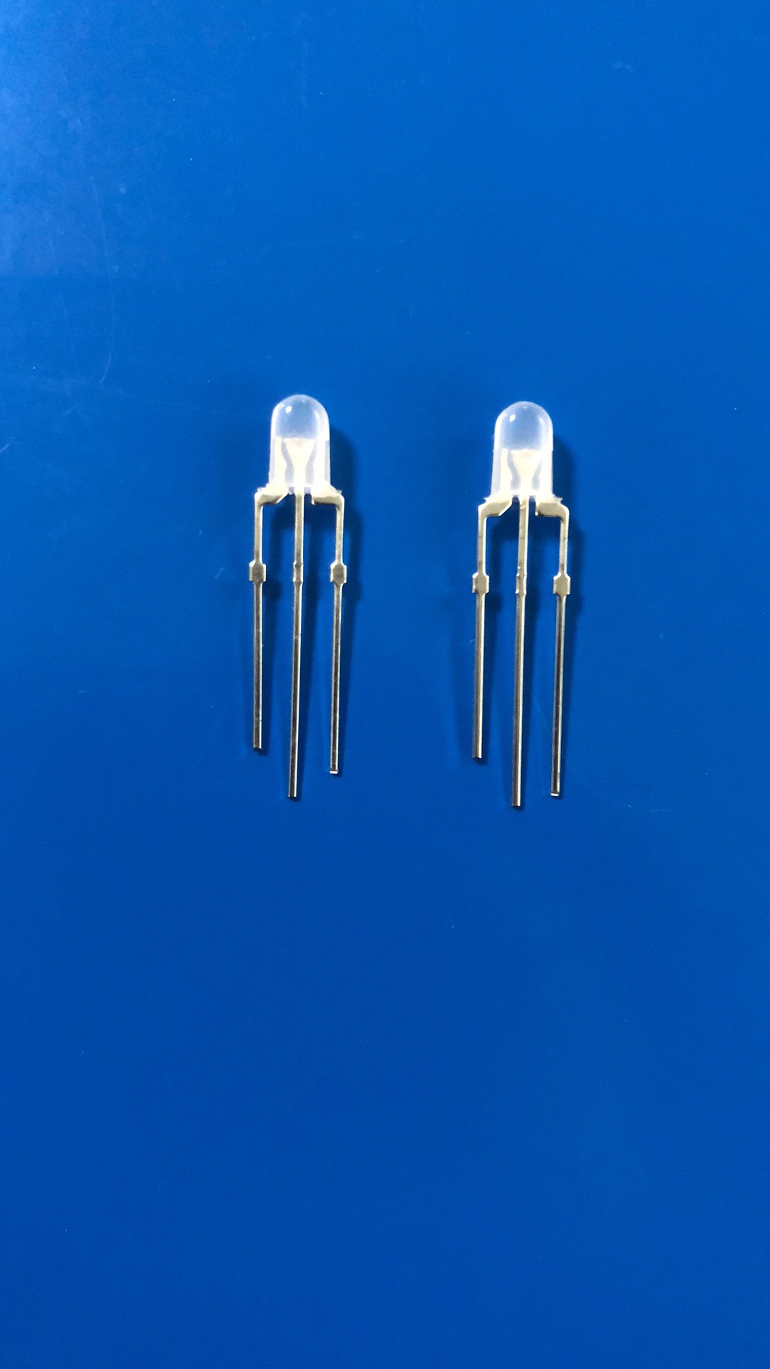 LEDƬܵķ෽